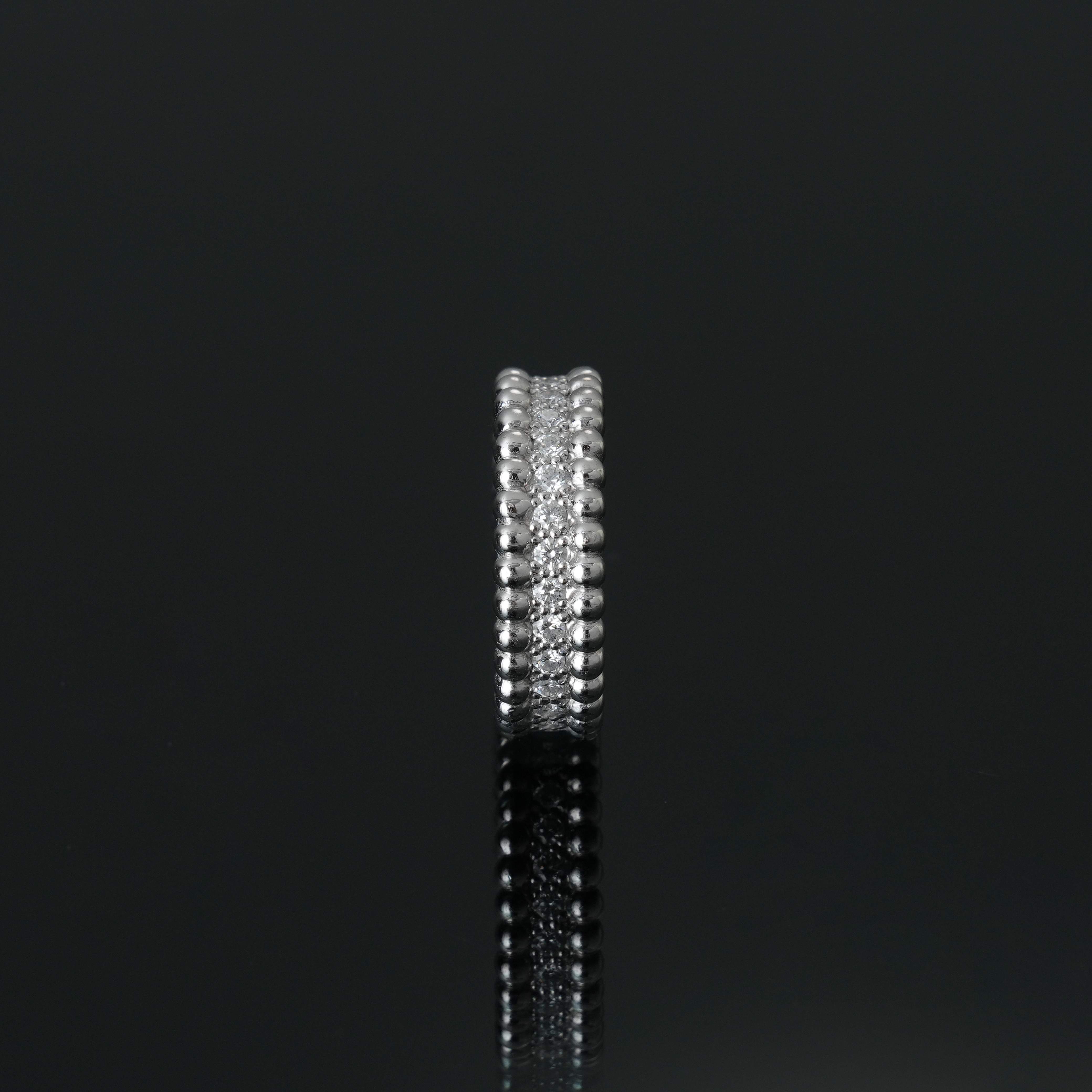 Van Cleef & Arpels(USED)반클리프앤아펠 빼를리 다이아 링